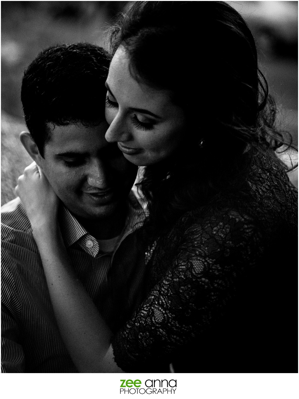 Meridian Hill Park couple's session by Zee Anna Photography