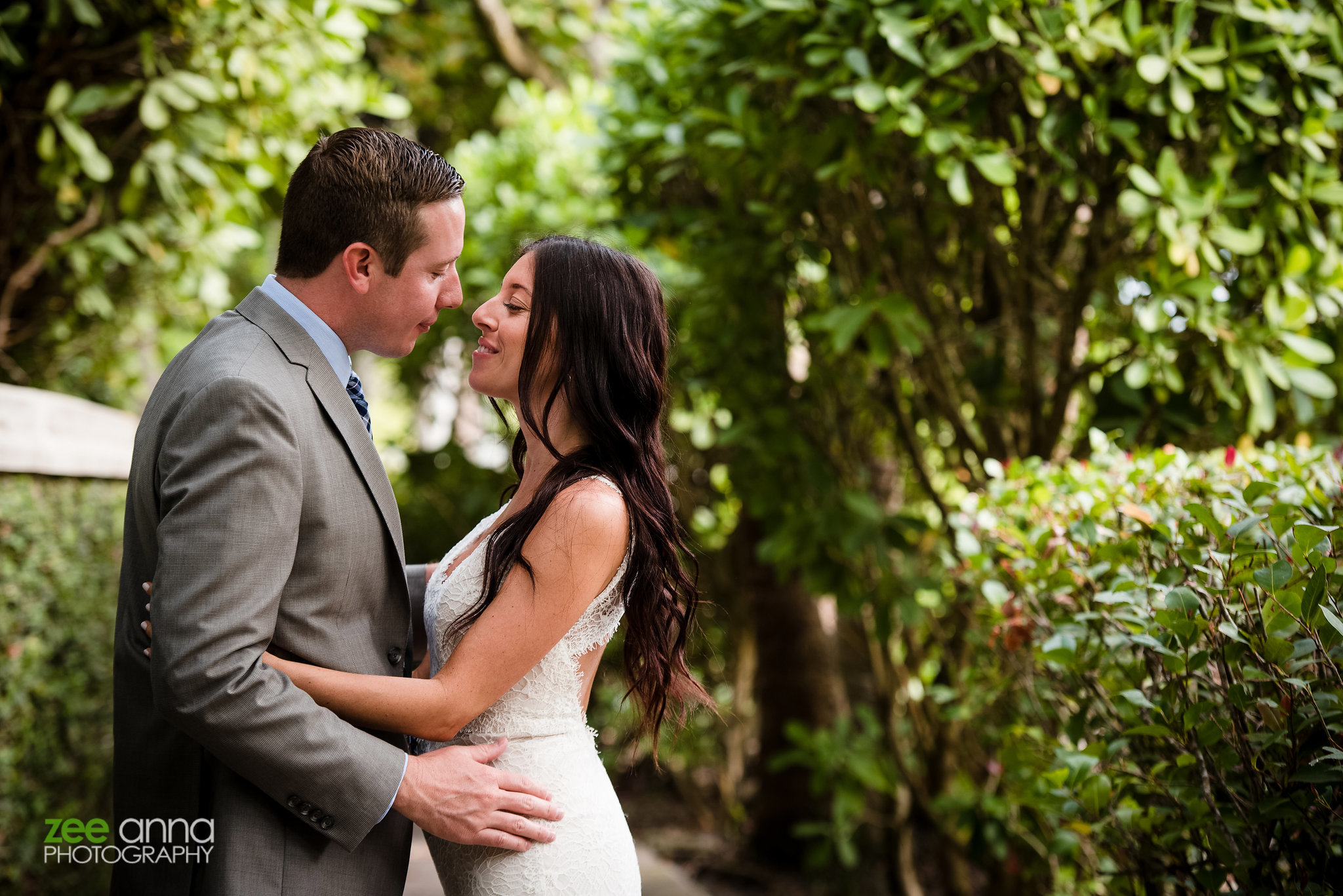 Naples Florida wedding at La Playa Beach and Golf Resort by Zee Anna Photography