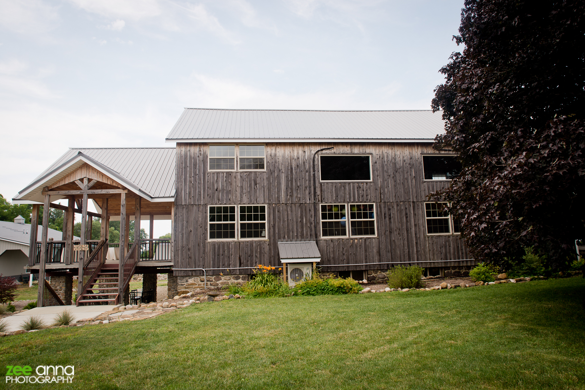 BLOG-Mark&Amanda-RipleyNY-Wedding-11