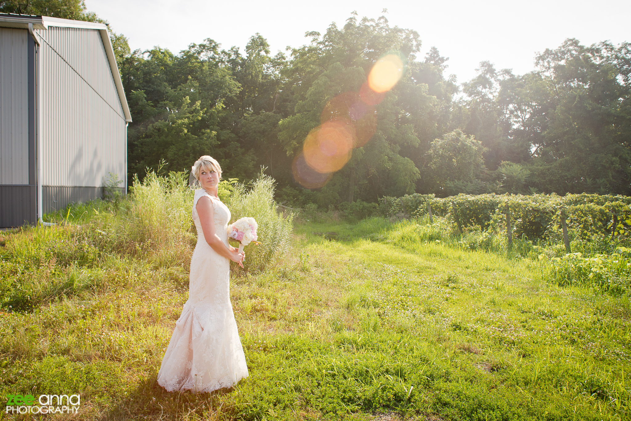 BLOG-Mark&Amanda-RipleyNY-Wedding-13