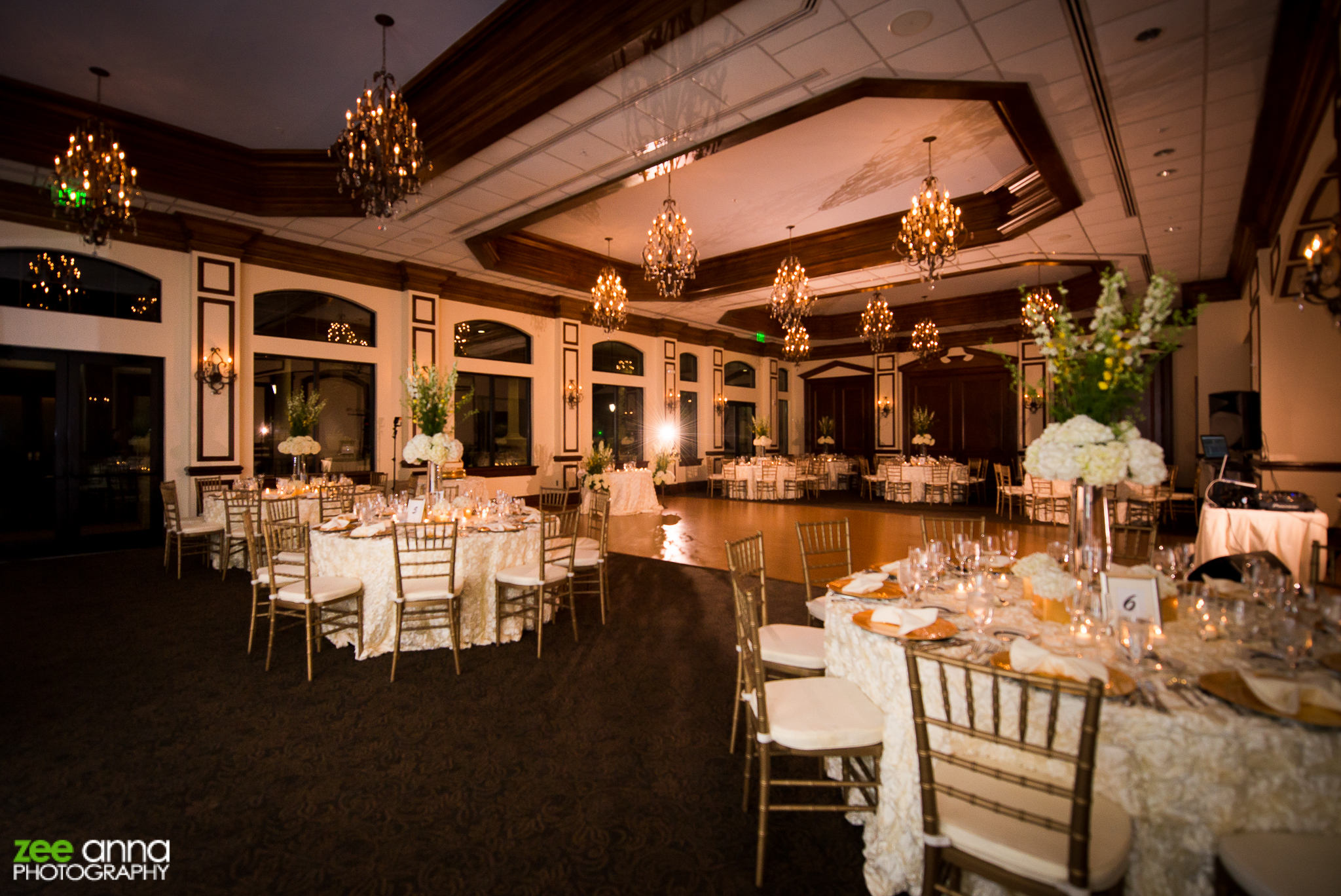 Blog-GrandezzaWedding-Rob+Laurie-43