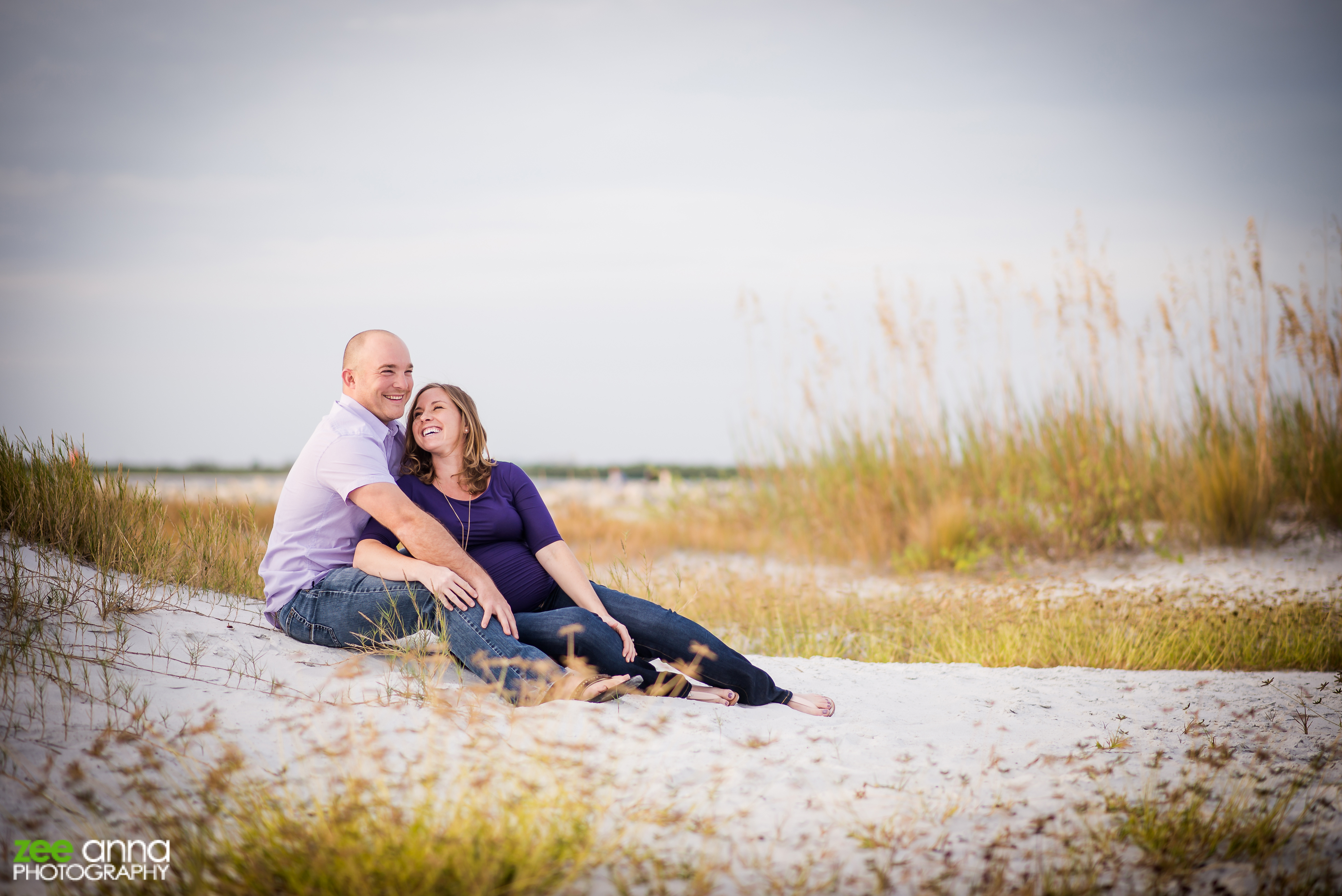 Fort Myers Beach Maternity Shoot - Zee Anna Photography