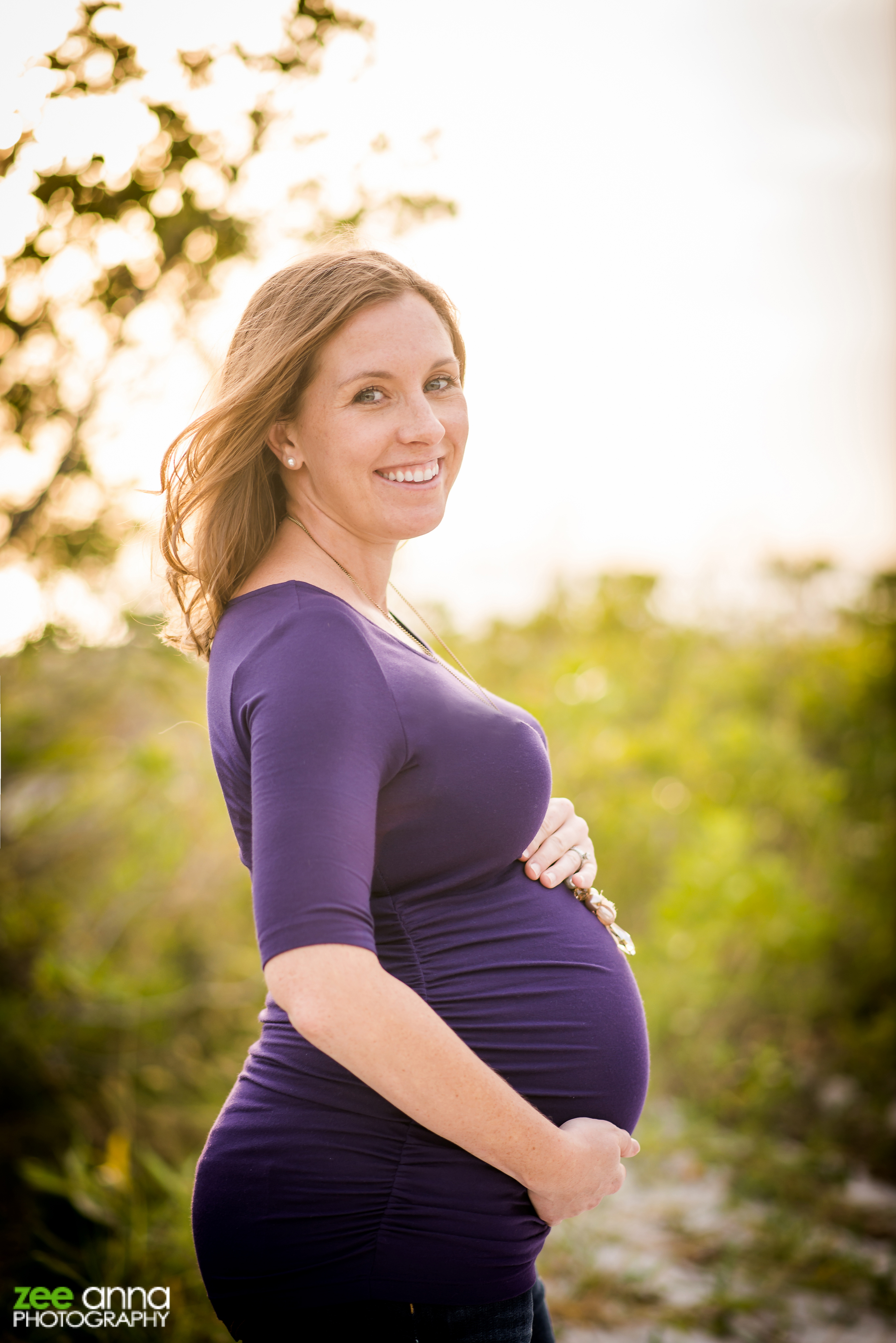Fort Myers Beach Maternity Shoot - Zee Anna Photography