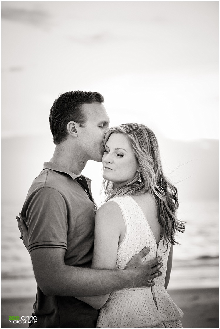 Naples Beach and garden engagement session by zee anna photography