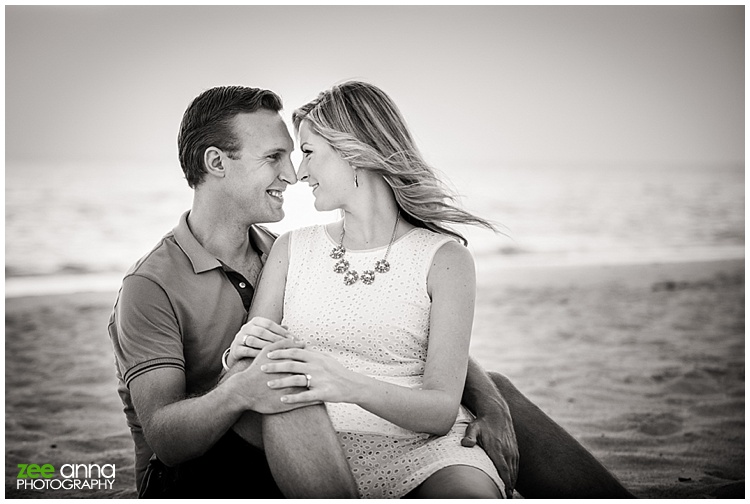 Naples Beach and garden engagement session by zee anna photography
