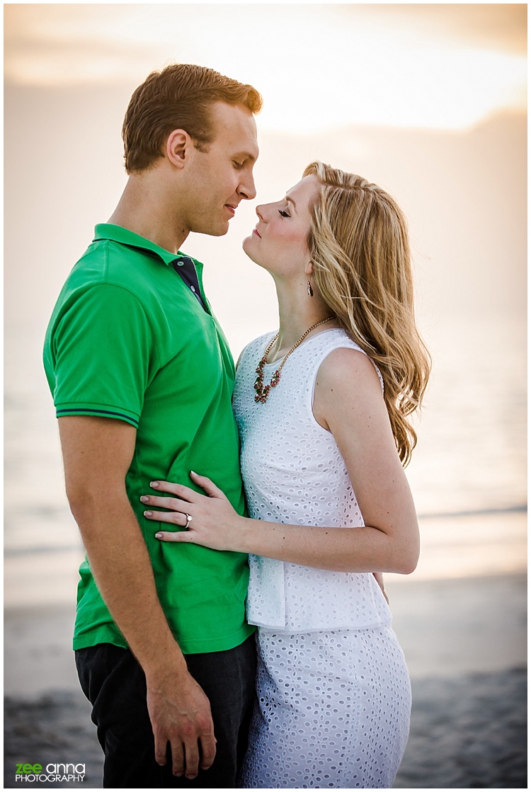 Naples Beach and garden engagement session by zee anna photography