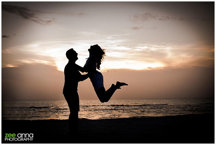 Naples Beach and garden engagement session by zee anna photography