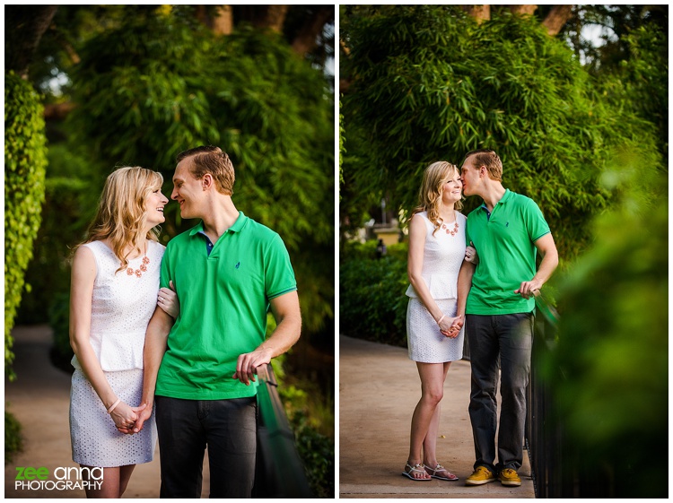 Naples Beach and garden engagement session by zee anna photography