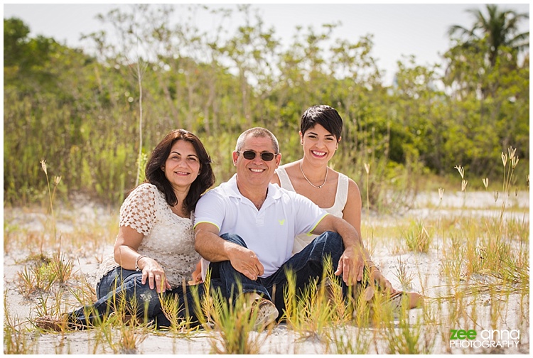 Fort Myers Family Session with Nayi and her Family by Zee Anna Photography