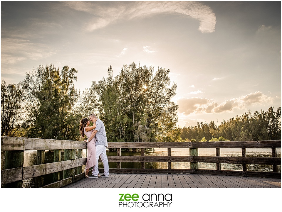 Fort Myers Engagement shoot at Lakes Park by Zee Anna Photography