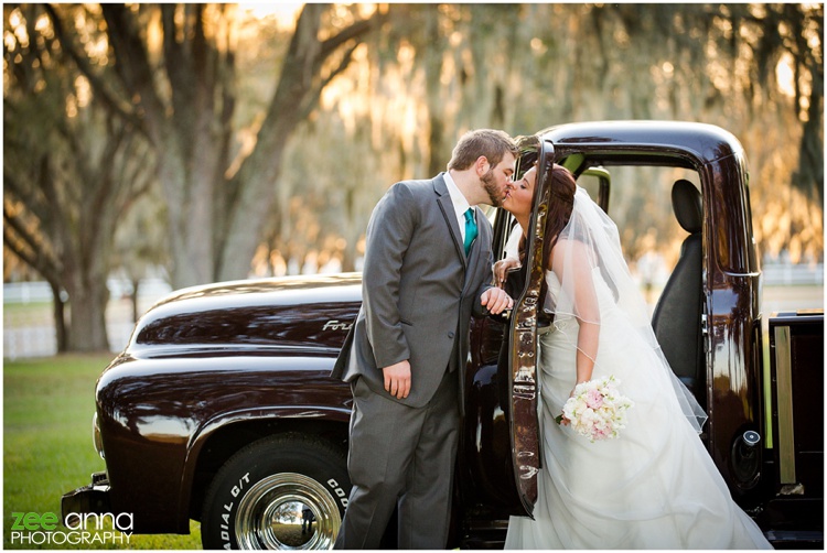 Tampa area, Lange Farm Wedding by Zee Anna Photography
