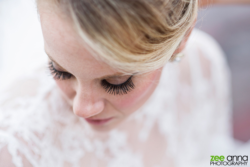 Vow-Renewal-Cody-Tiffany-SpiritsofBacchus-Downtown-Fort-Myers-ZeeAnnaPhotography