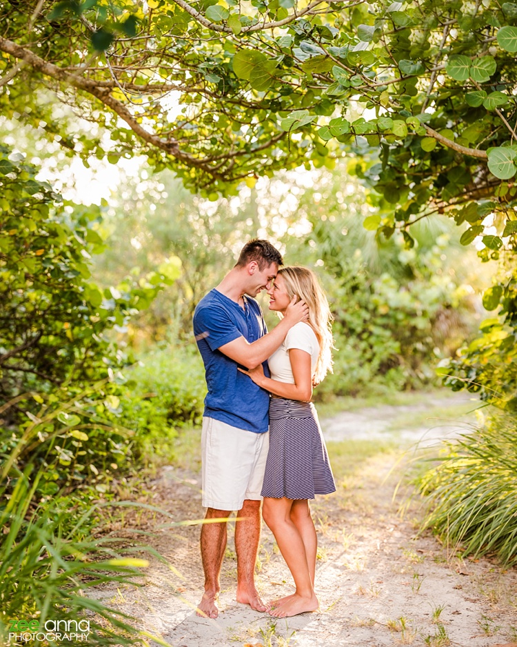 Fort Myers Beach Engagement session by Zee Anna Photography