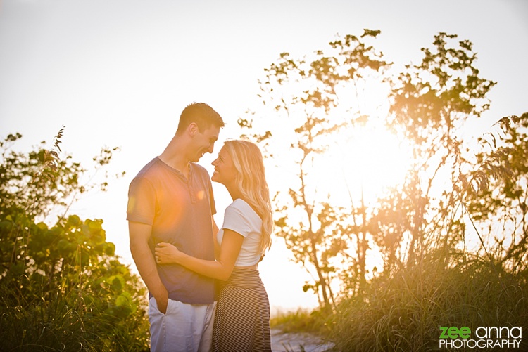 Fort Myers Beach Engagement session by Zee Anna Photography