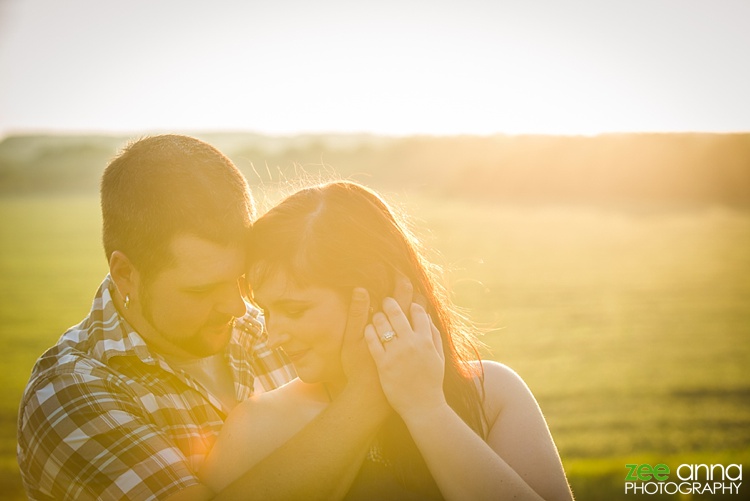 Ohio engagement photography by zee anna photography