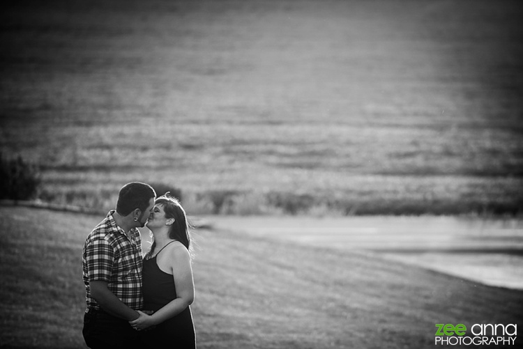 Ohio engagement photography by zee anna photography