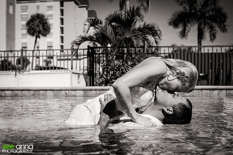 Underwater Anniversary shoot and beach shoot by Zee Anna Photography